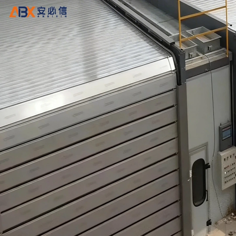 石河子消防高速门